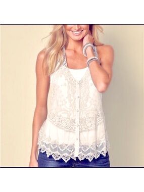 VENUS White Lace-Trim Sleeveless Pearl Button Up Dainty Vest.